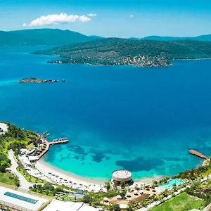 Le Meridien Bodrum Beach منتجع بوغازيتْشي