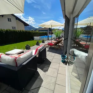 Apartment Modernes Alpenapartment Mit Sauna Wintergarten Und Pool
